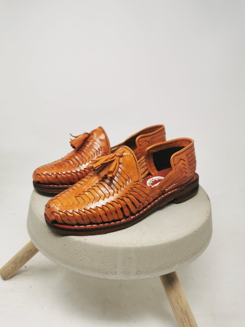 Women's handwoven leather huaraches